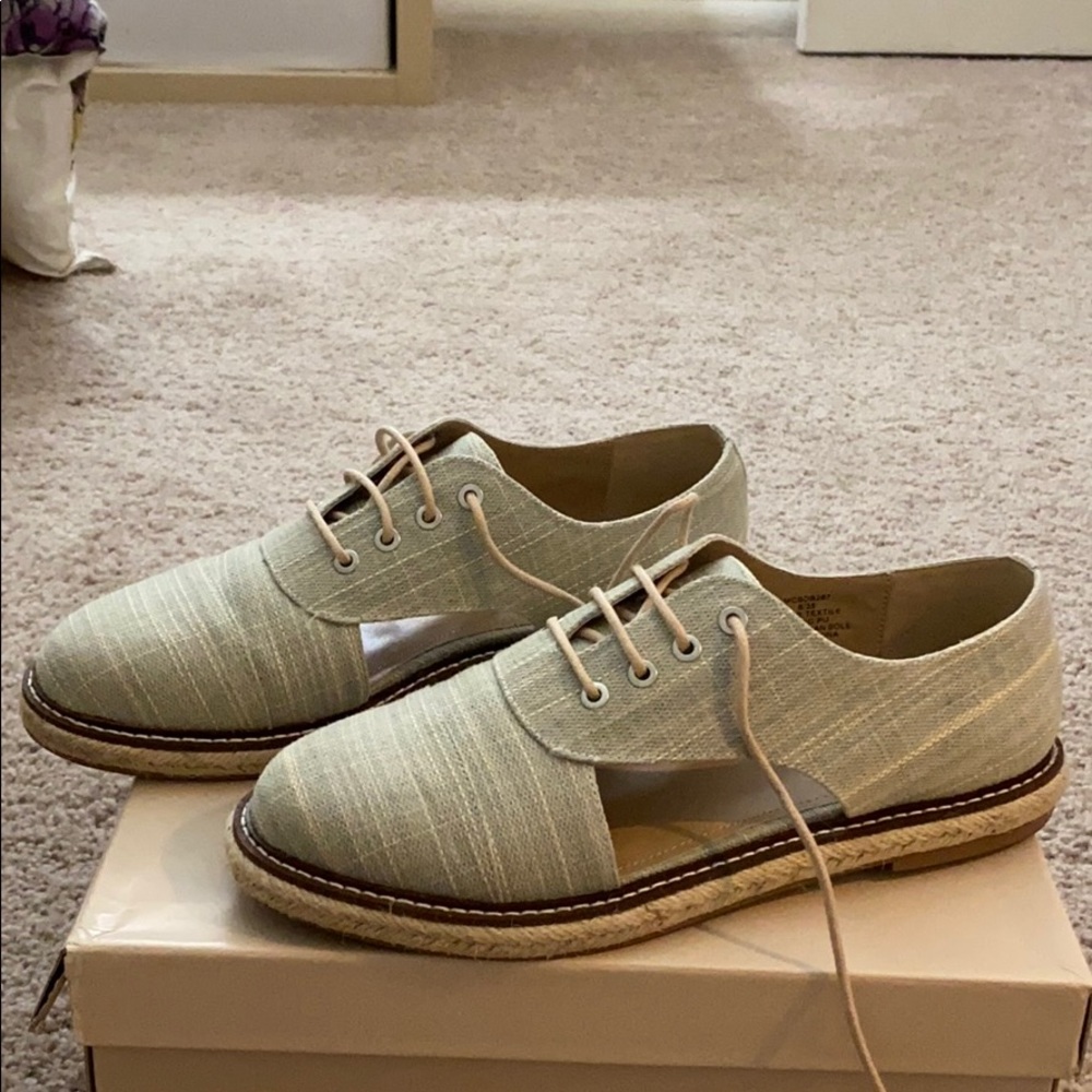 Textile open side shoes